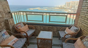 Charming Seaview Condo in Gleem G10